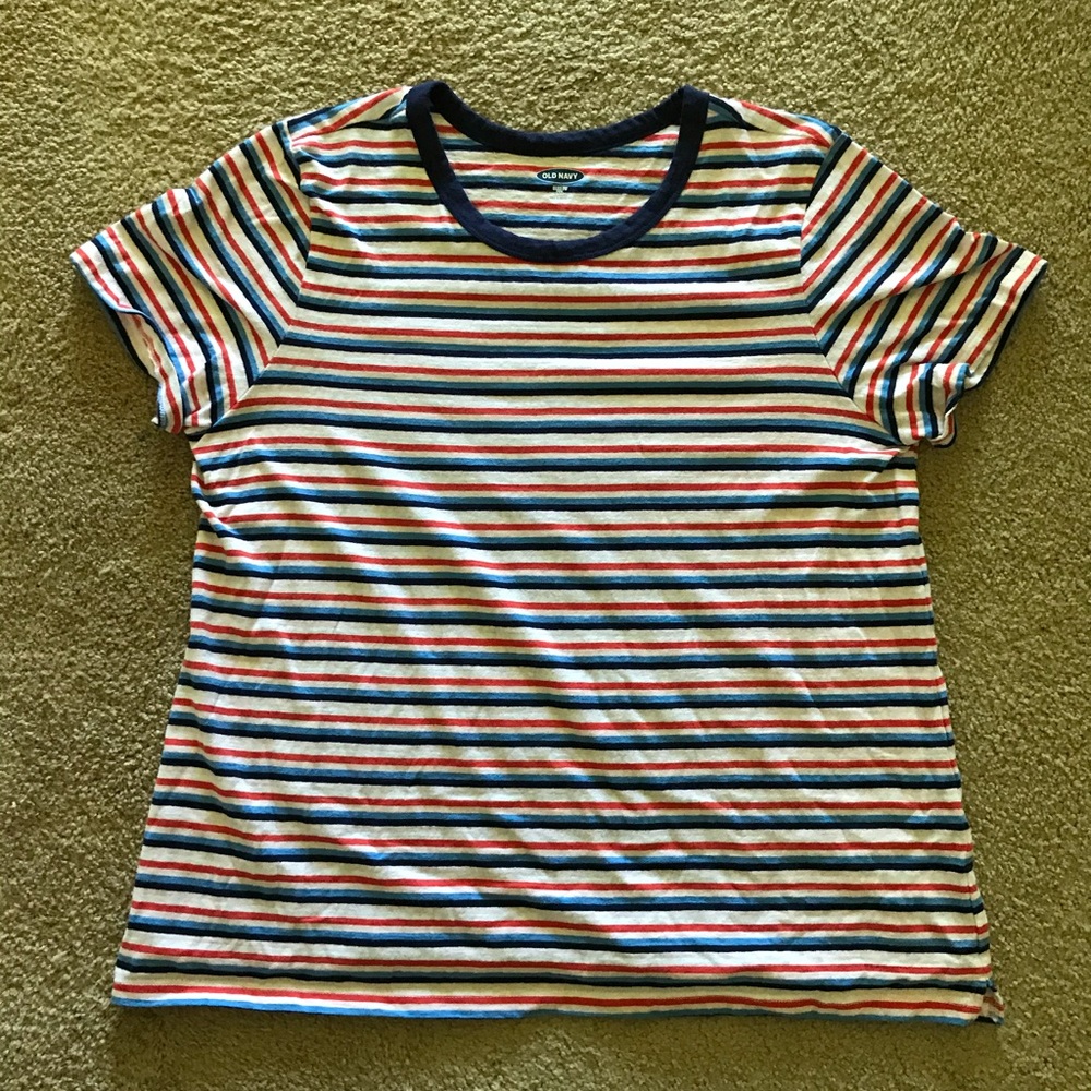NWOT Old Navy T-shirt